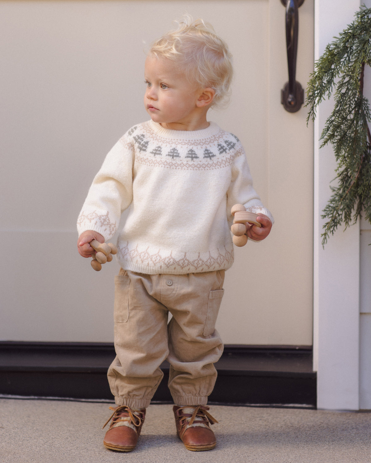 Luca Pant - Latte