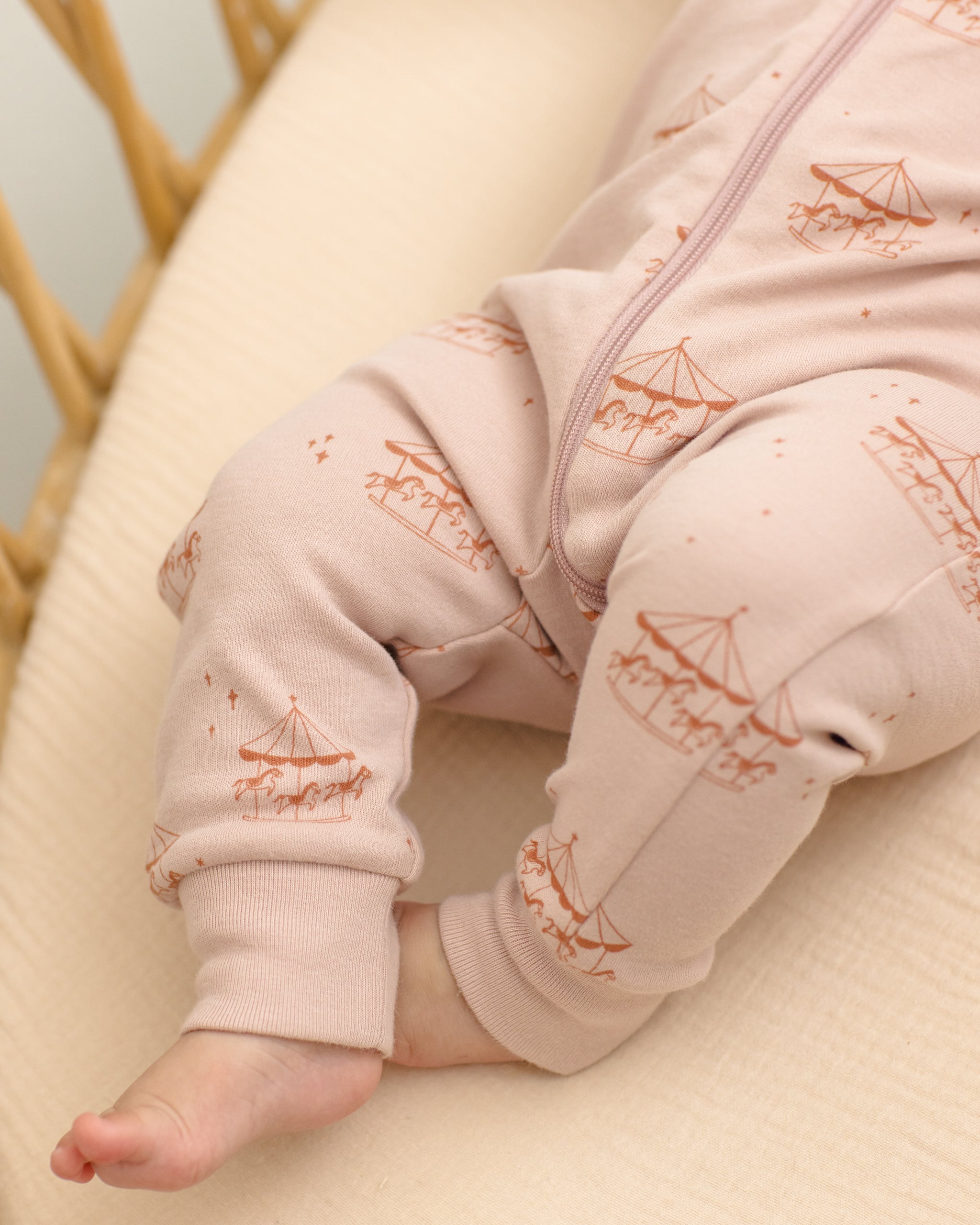 Zip Longsleeve Sleeper || Carousel