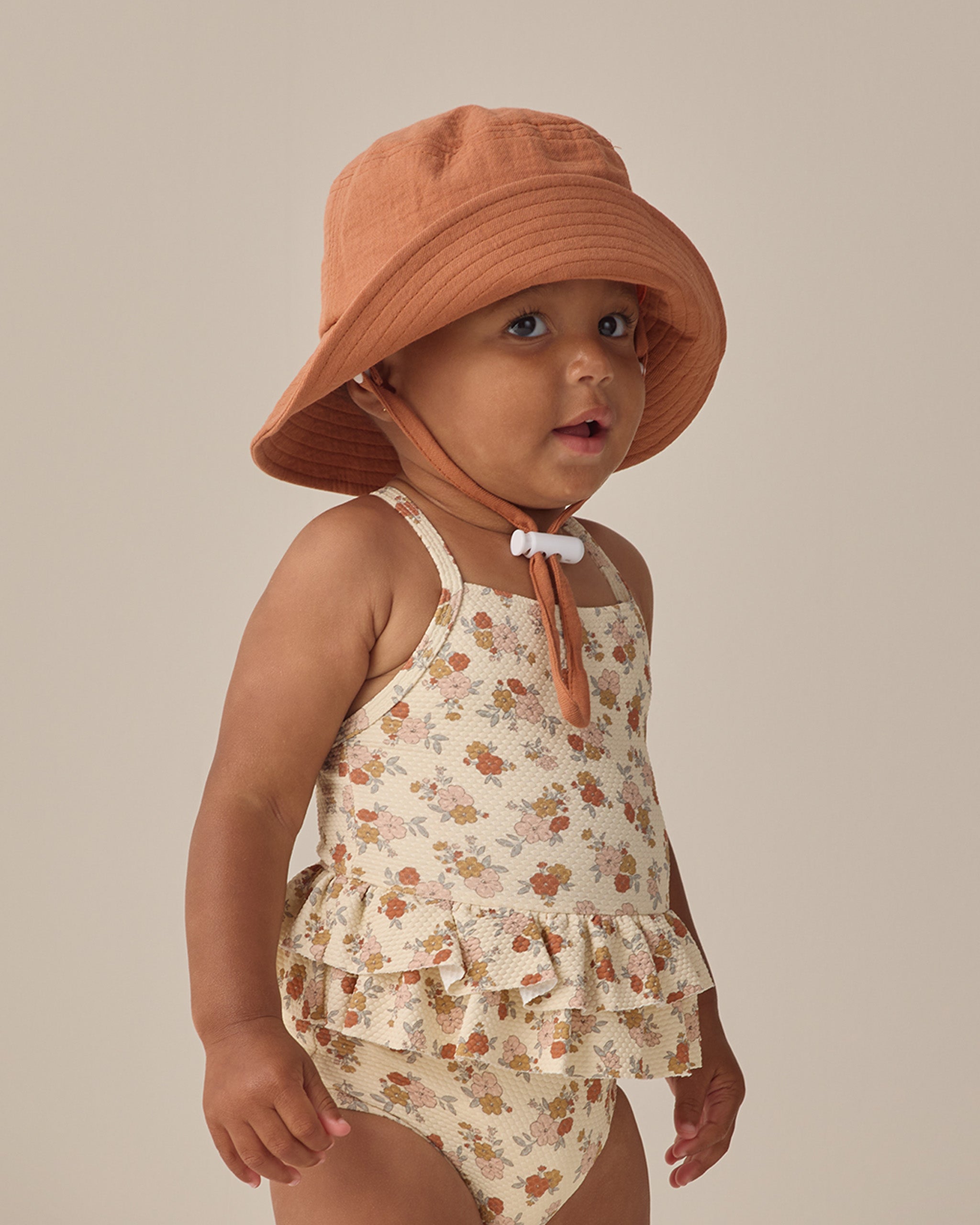 Bucket Hat || Poppy