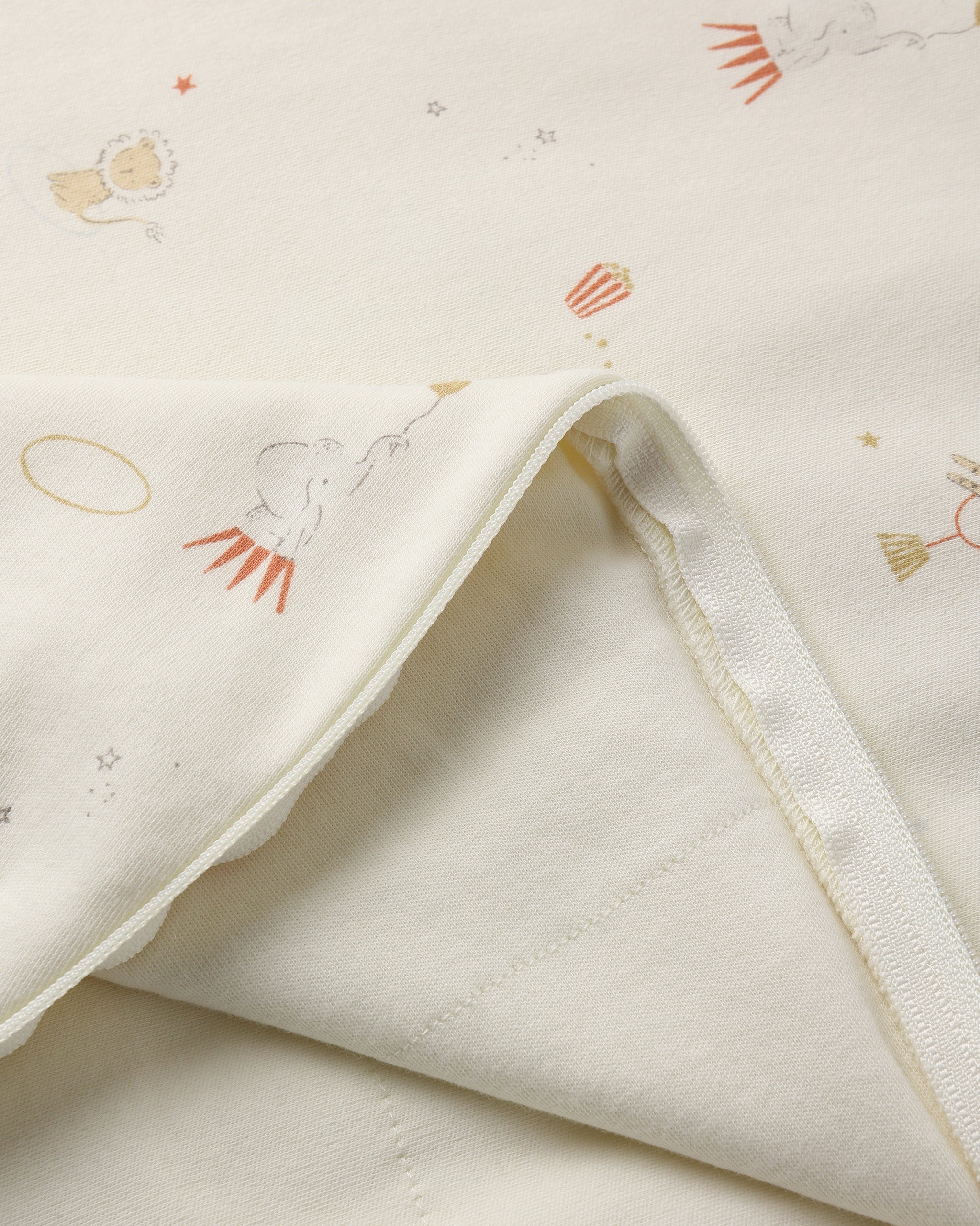 Jersey Sleep Bag || Carnival
