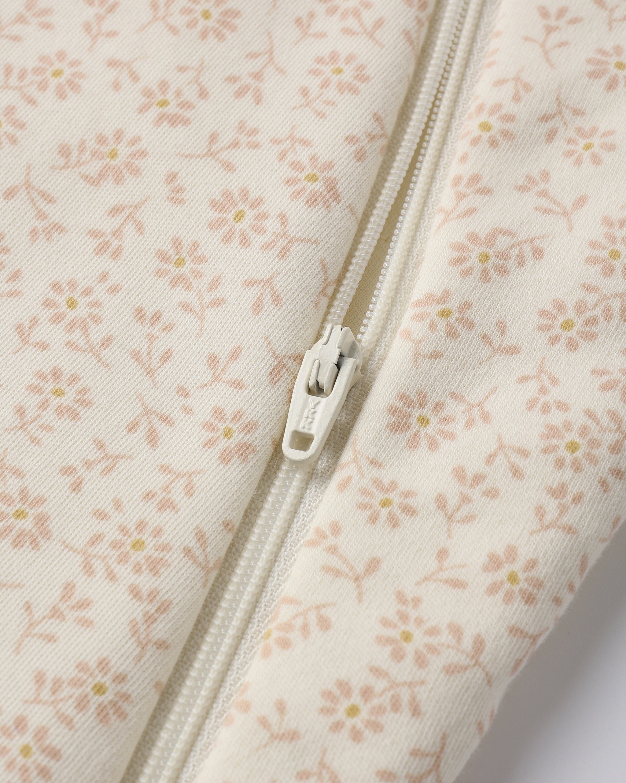 Jersey Sleep Bag || Ditsy