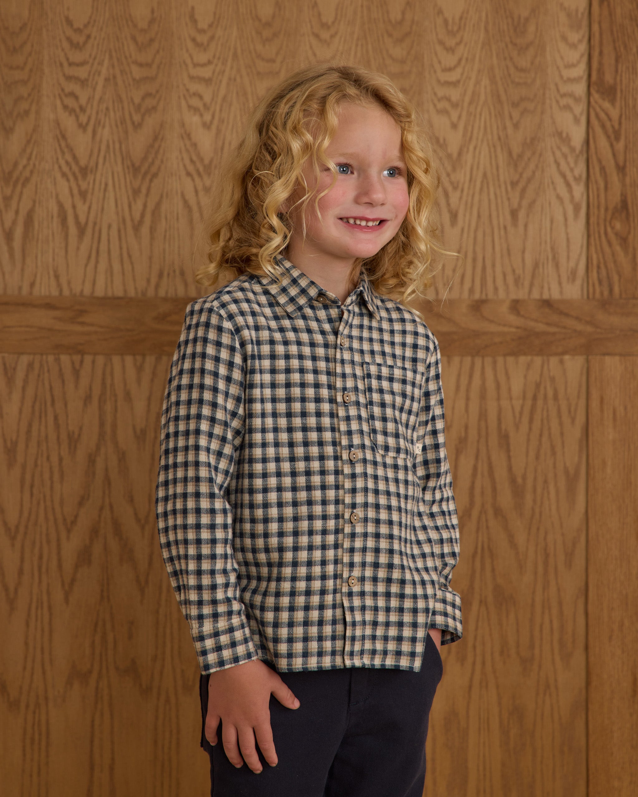 Collared Long Sleeve Shirt || Navy Check