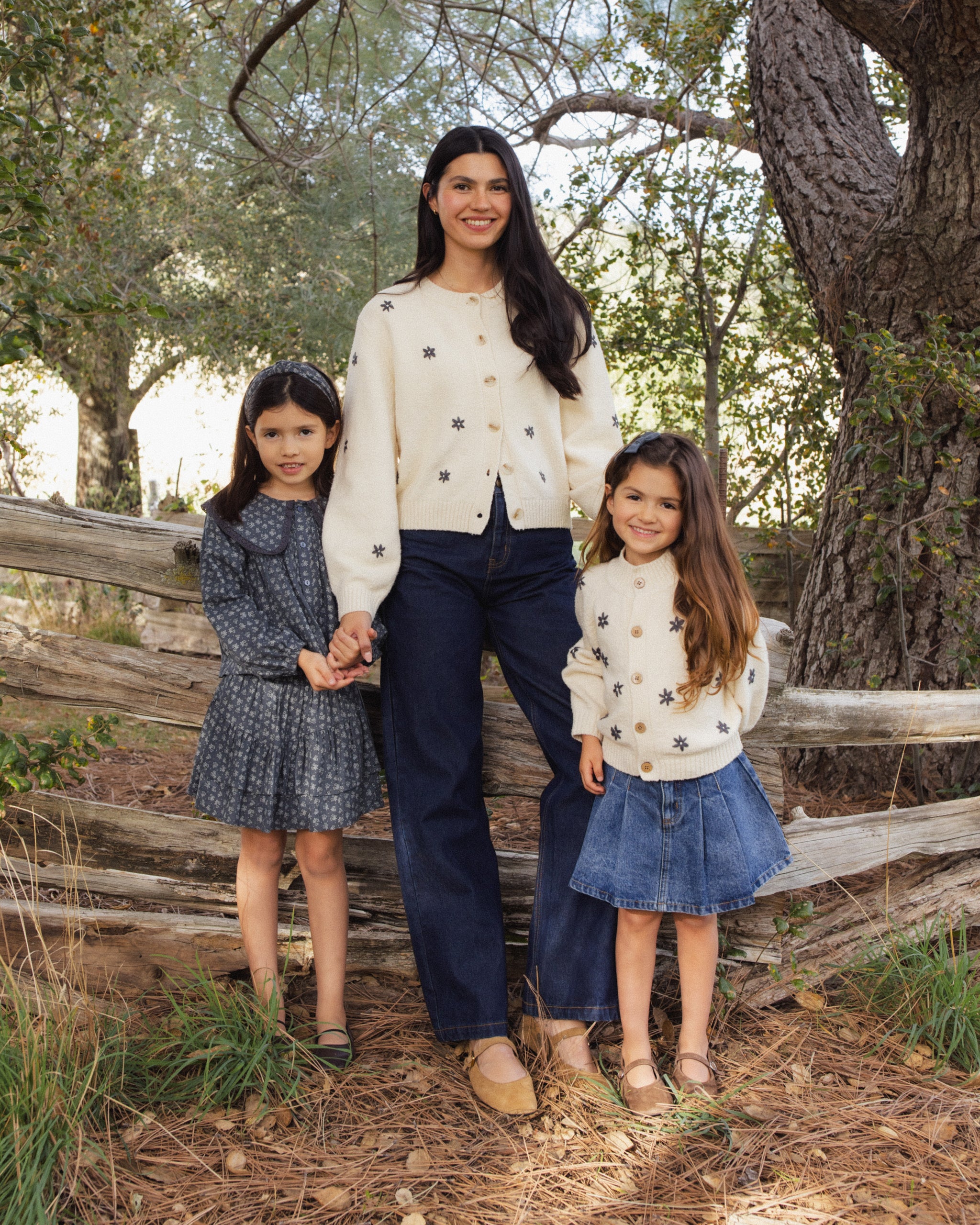 Tulip Cardigan Midnight Daisy - Natural