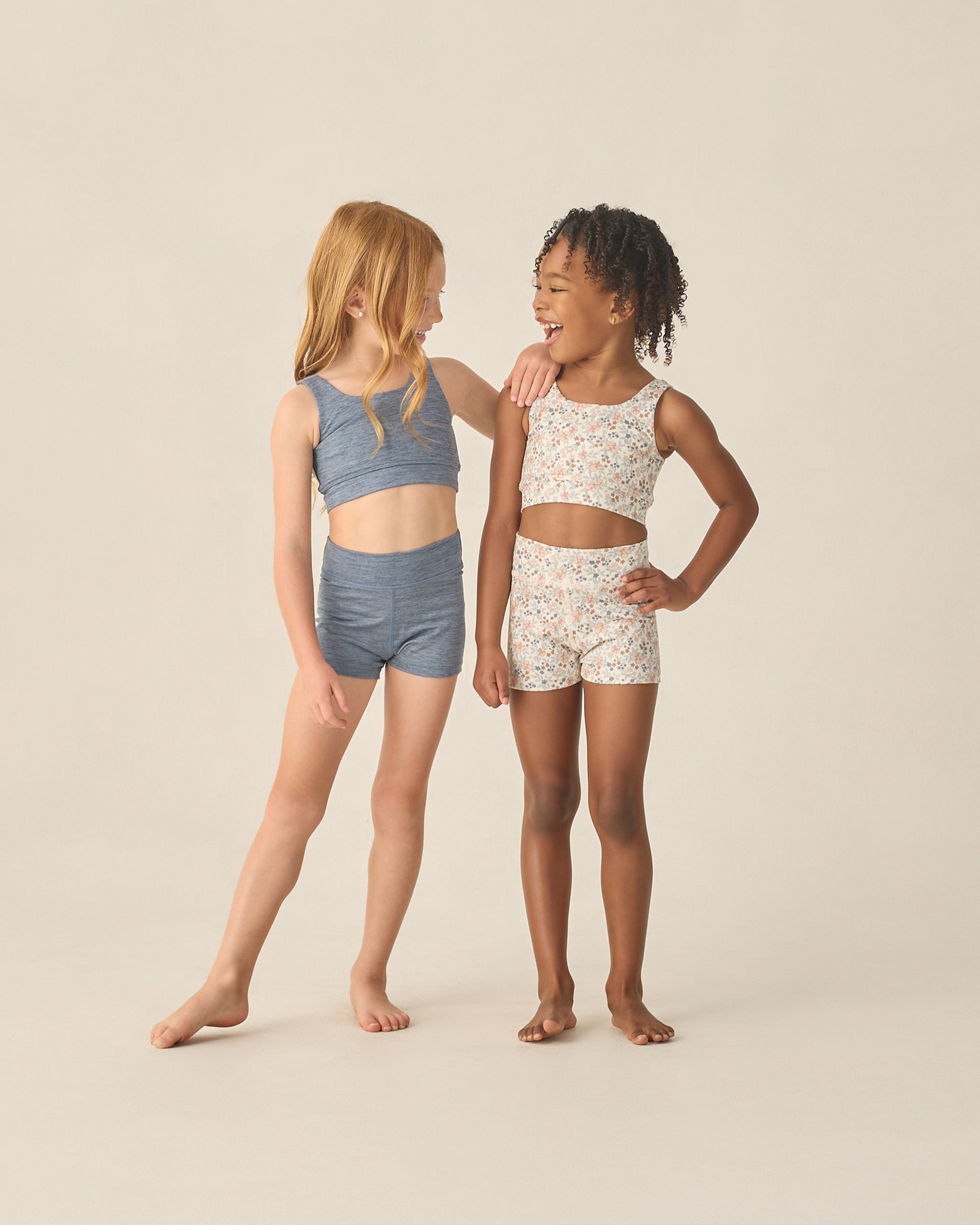 Swift Sports Bra || Heathered Marine