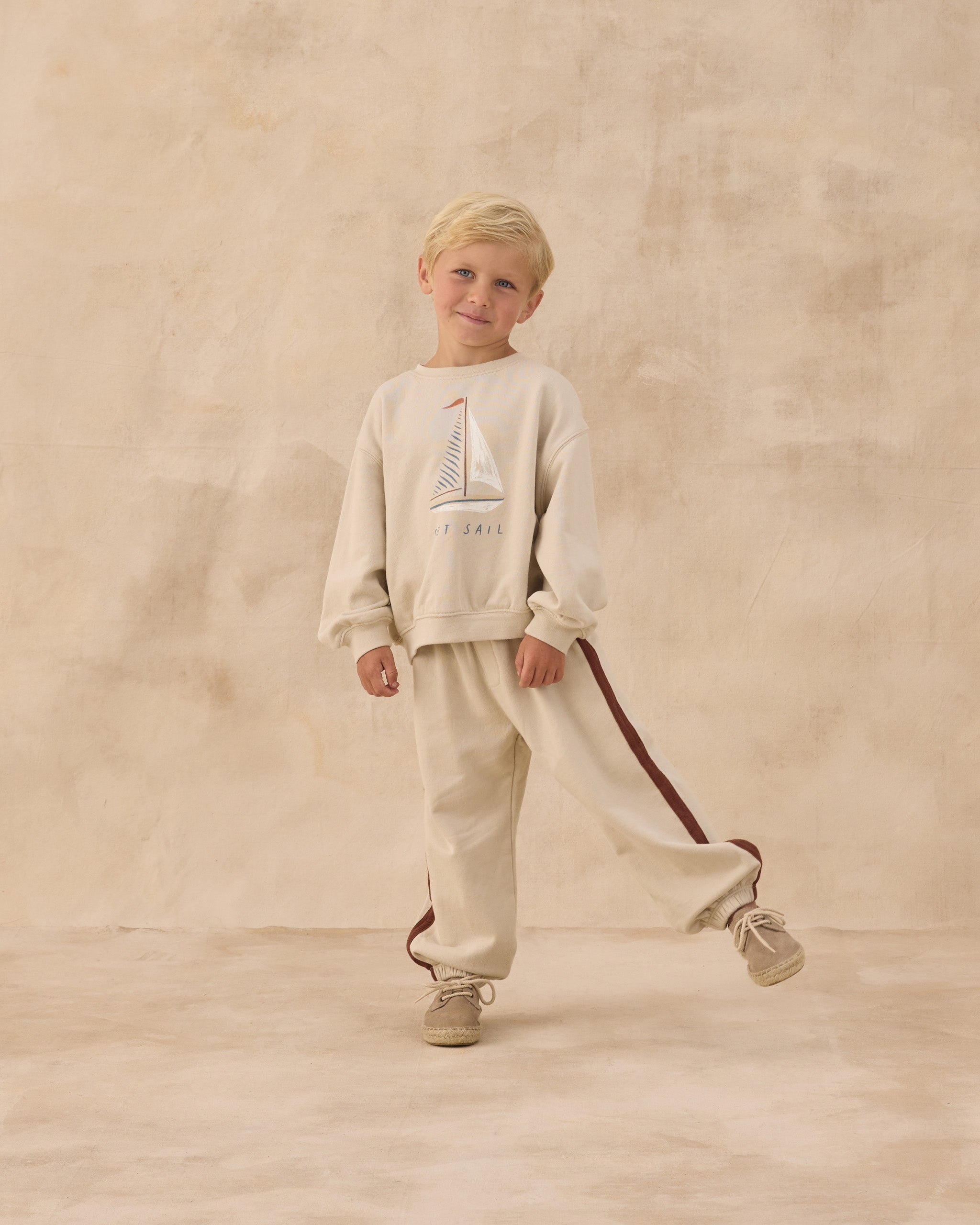 Oversized Sweatshirt || Set Sail