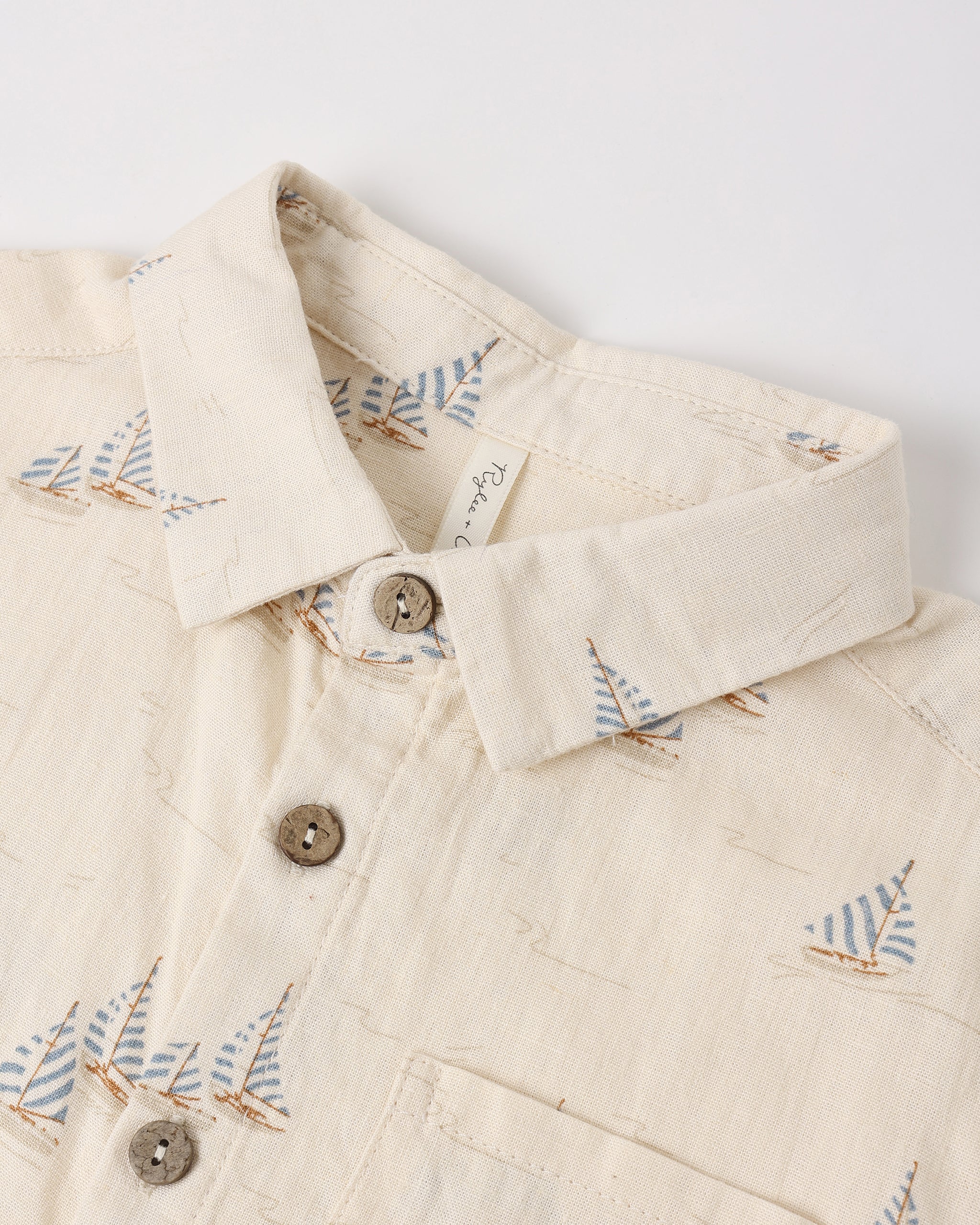 Collared Short Sleeve Shirt || Sail