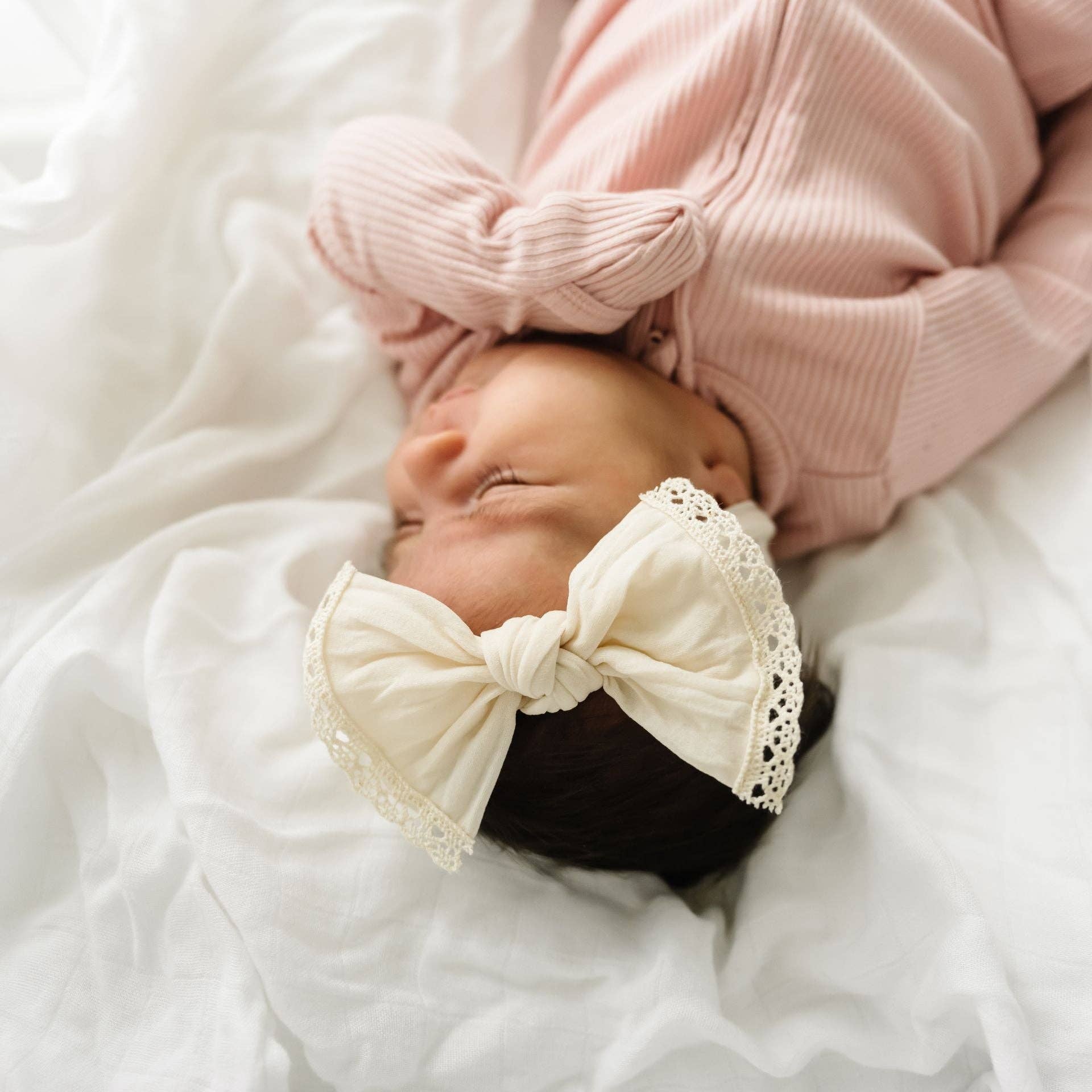 Baby Bling® Trimmed Classic Knot Headband: Oatmeal Lace