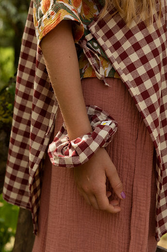 scrunchie | grape + poppy