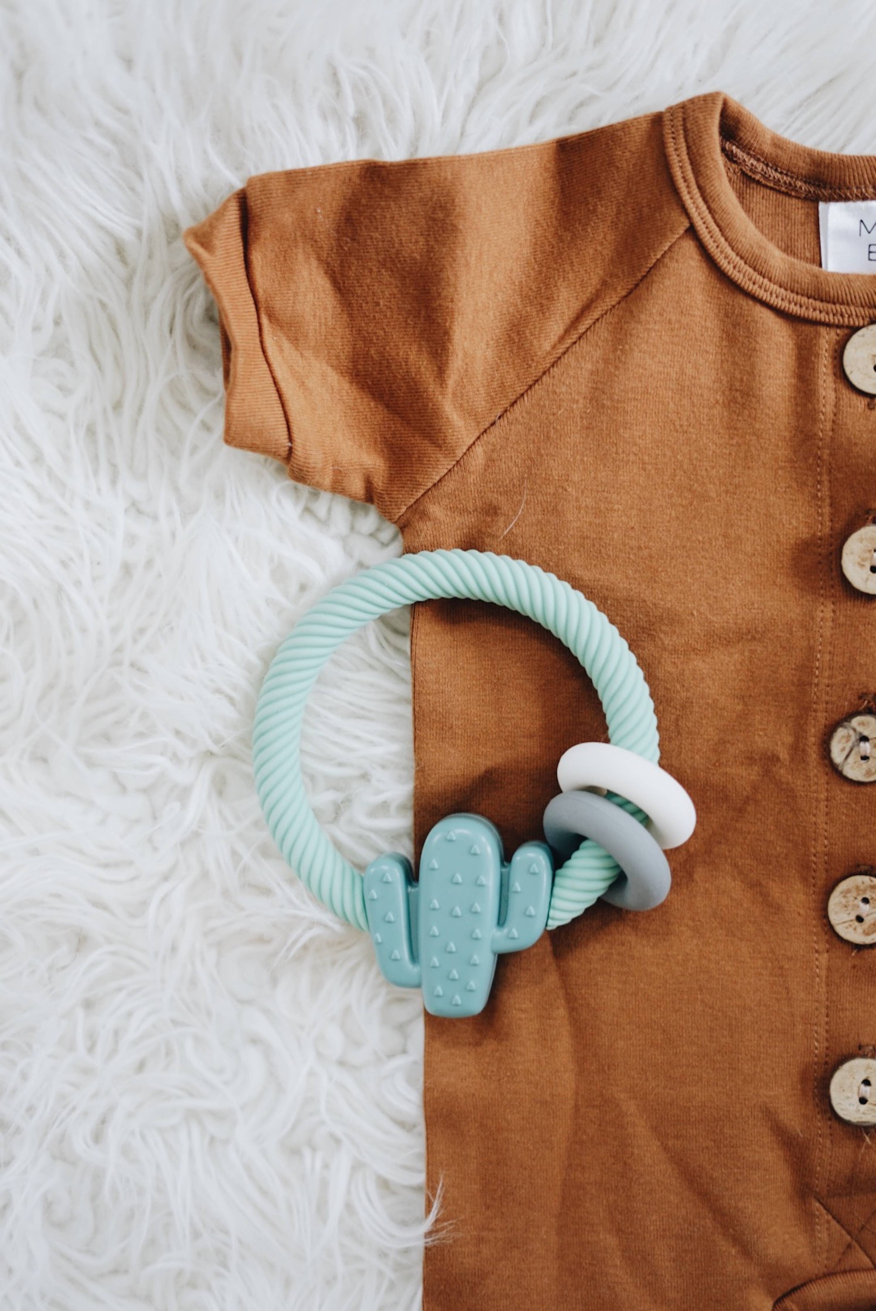 Silicone Teether Rattles: Highland Cow