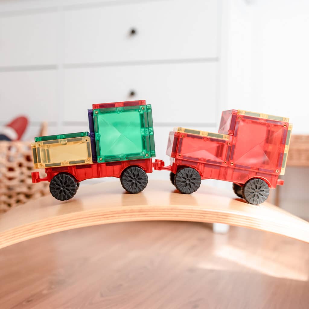 Rainbow Motion Pack 24 Pc