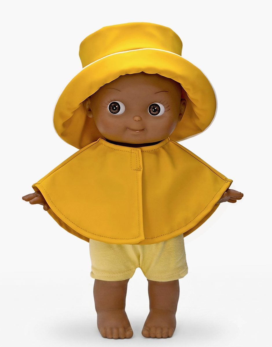 Arsène at School and His Yellow Rain Suit