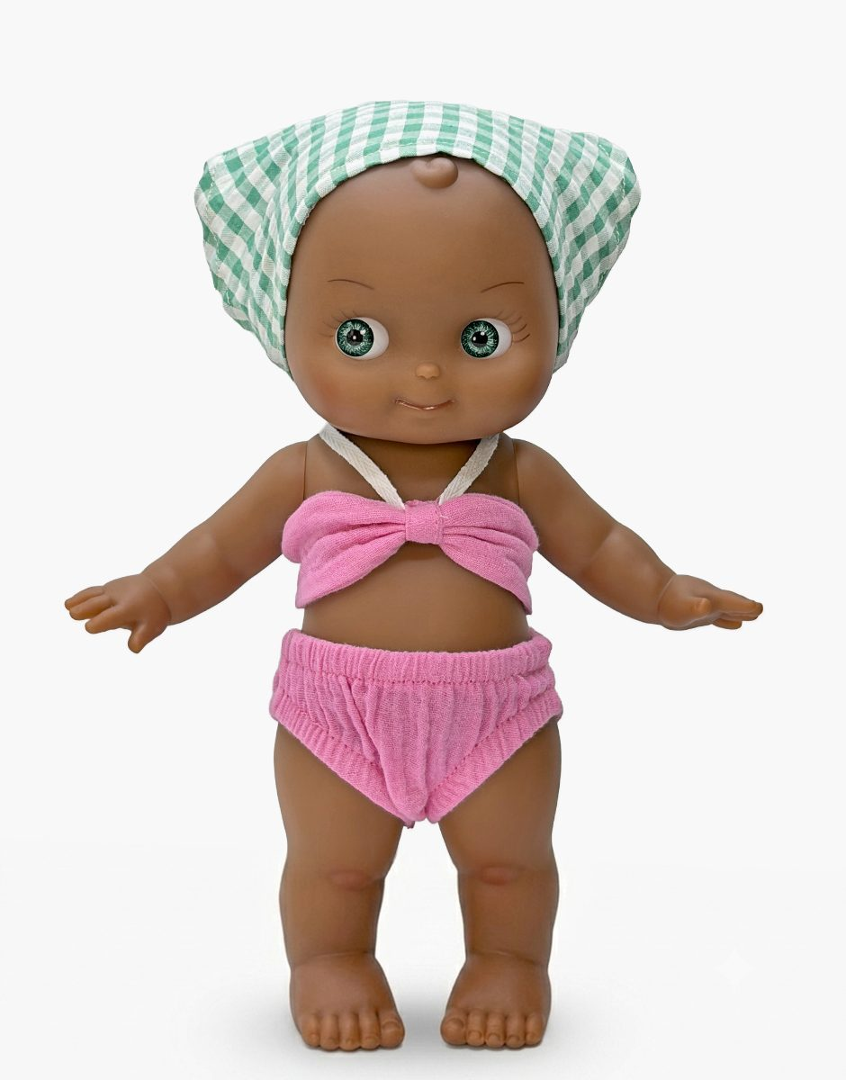Prunelle at the Beach in Her Candy Pink Outfit