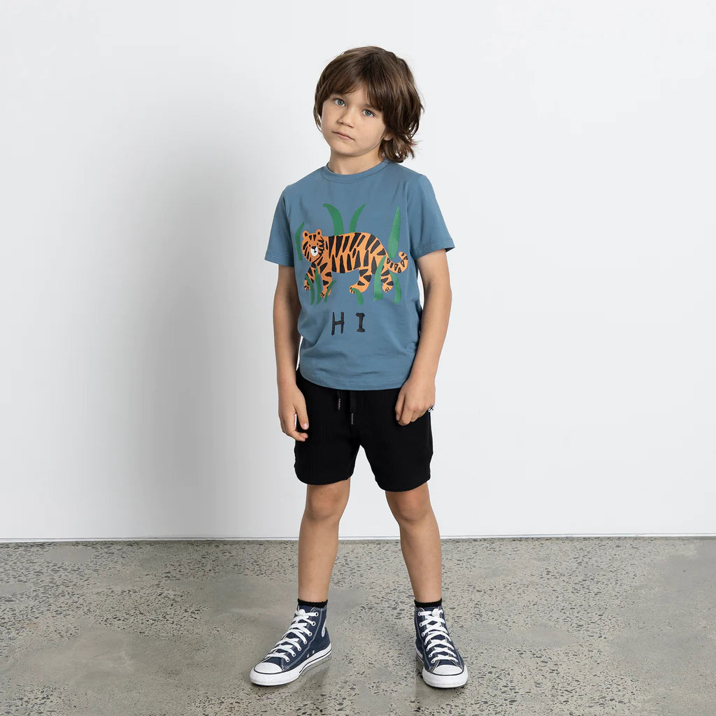 MINTI WAFFLED SHORT BLACK