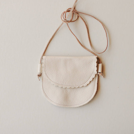 Toddler Scalloped Leather Purse in Cream