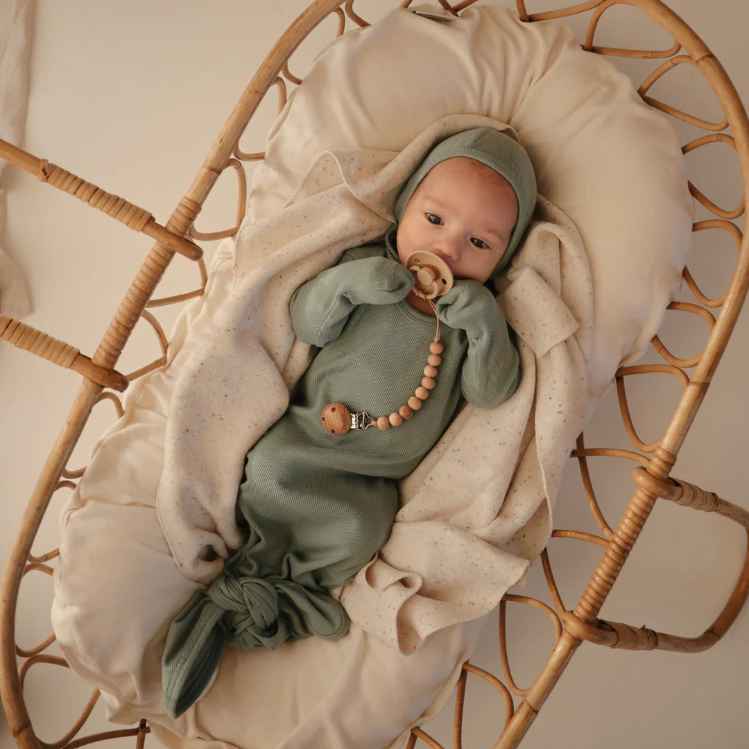 RIBBED KNOTTED BABY GOWN